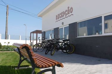 Hotel Urban Art Camping By Campigir:  PENICHE