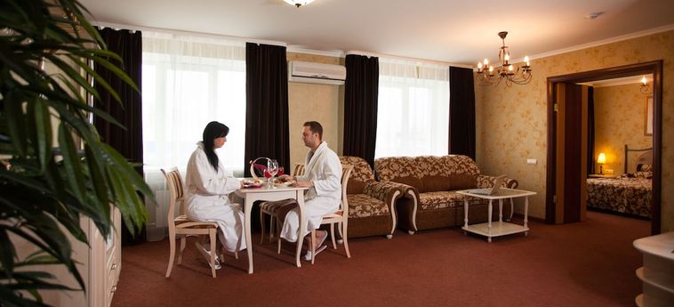Amaks Premier Hotel:  PERM