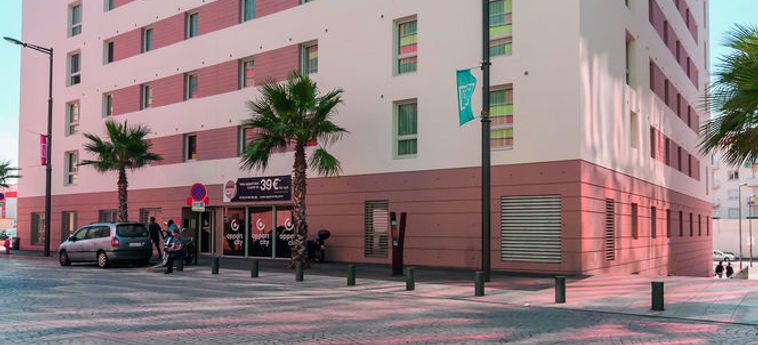 Hotel Appart’City Perpignan Centre Gare:  PERPIGNAN