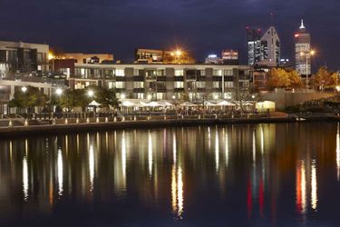 East Perth Suites Hotel Perth - Western Australia: Photo 