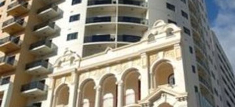 Hotel Medina Executive Barrack Plaza:  PERTH - WESTERN AUSTRALIA