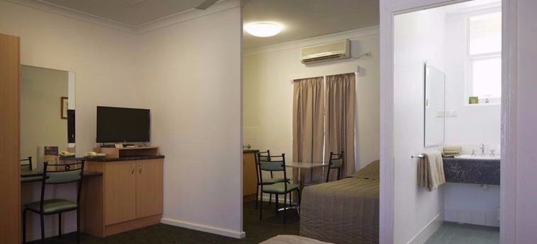 Hotel Baileys Motel:  PERTH - WESTERN AUSTRALIA