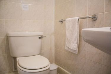 Hazeldene Guest House B&Amp;B:  PERTH
