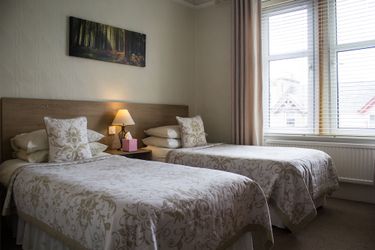 Hazeldene Guest House B&Amp;B:  PERTH