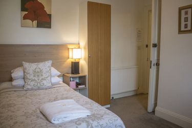 Hazeldene Guest House B&Amp;B:  PERTH
