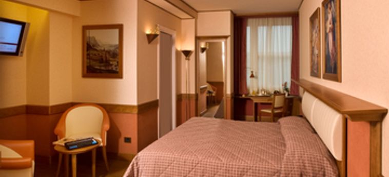 Hotel Sangallo Palace:  PERUGIA