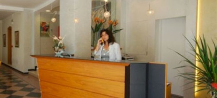 Hotel Figaro:  PESARO