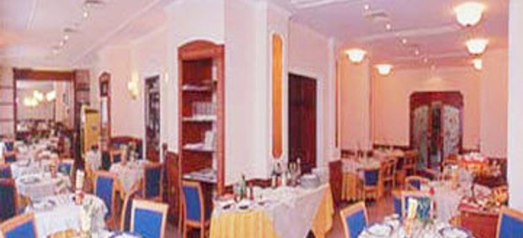 Hotel Ambra Palace:  PESCARA