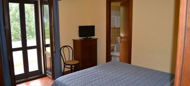 Hotel Valle Dell'oro:  PESCASSEROLI - L'AQUILA