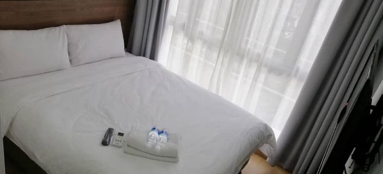 Tropical Hotel At Kota Damansara Pj Petaling Jaya: Foto 