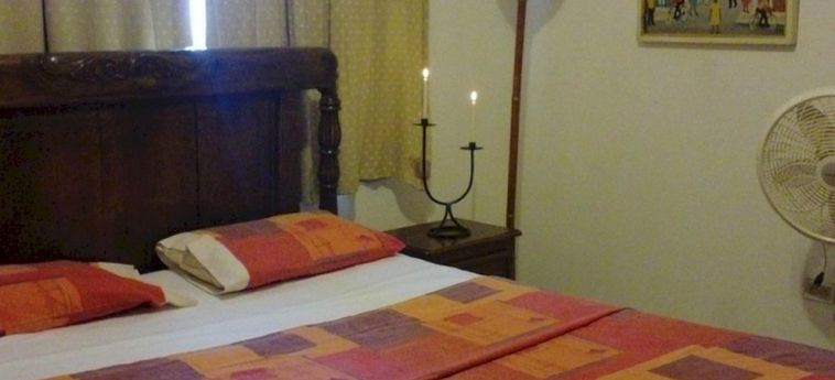 Hotel Tropical Bed & Breakfast:  PÉTION VILLE