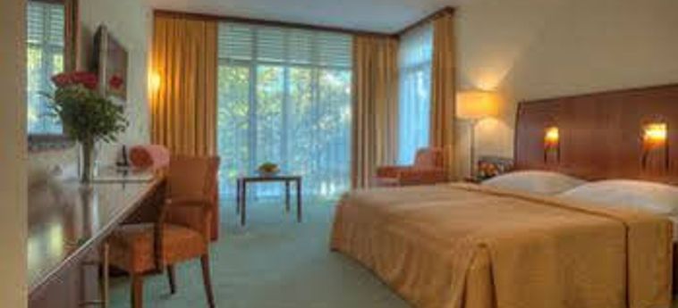 Hotel Rivijera:  PETROVAC