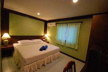 Pak Klong Guest House:  PHI PHI ISLAND