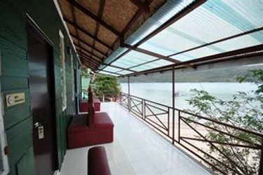 Hotel Phi Phi Beach Front Resort:  PHI PHI ISLAND