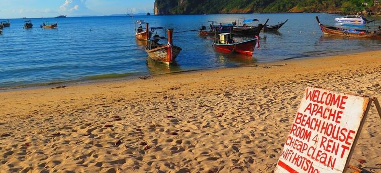 Apache Beach House:  PHI PHI ISLAND
