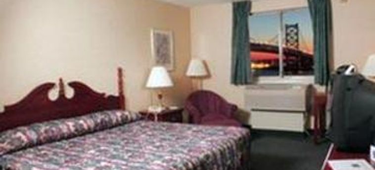 Hotel Holiday Inn Express Philadelphia E - Penns Landing:  PHILADELPHIA (PA)