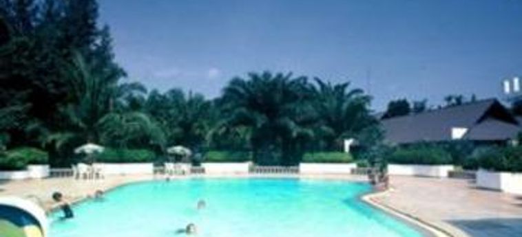 Hotel Water Land Golf Resort & Spa:  PHITSANULOK