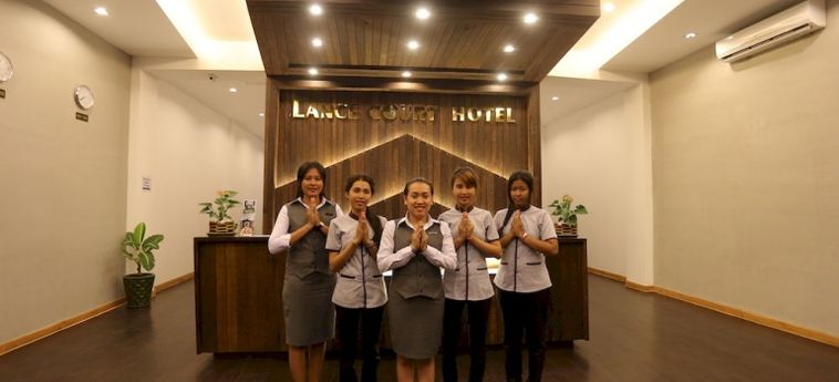 Hotel Lance Court:  PHNOM PENH