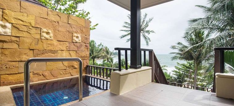 Hotel Andaman White Beach Resort Phuket : Photo 