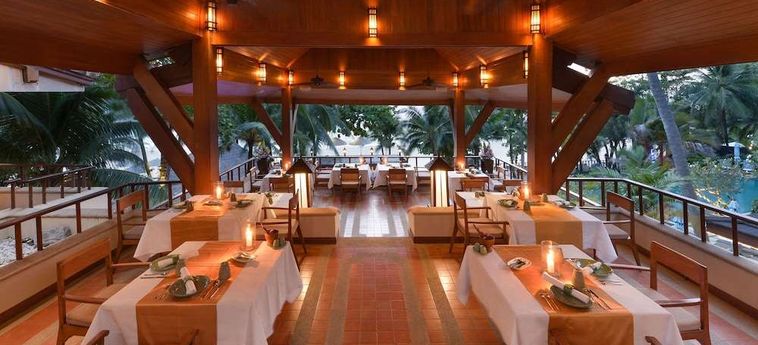 Hotel Andaman White Beach Resort Phuket : Photo 