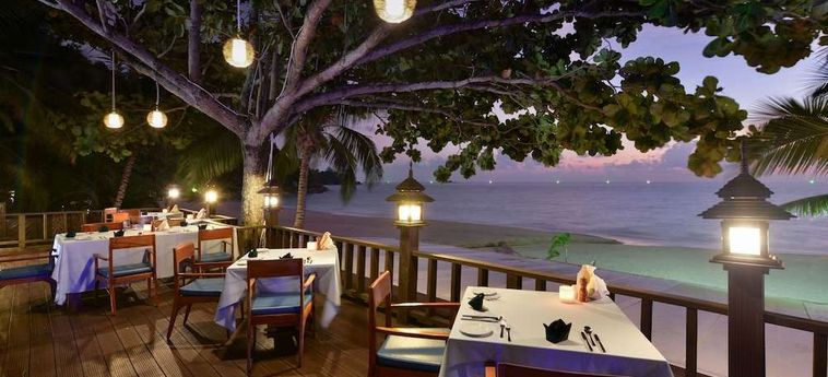 Hotel Andaman White Beach Resort Phuket : Photo 