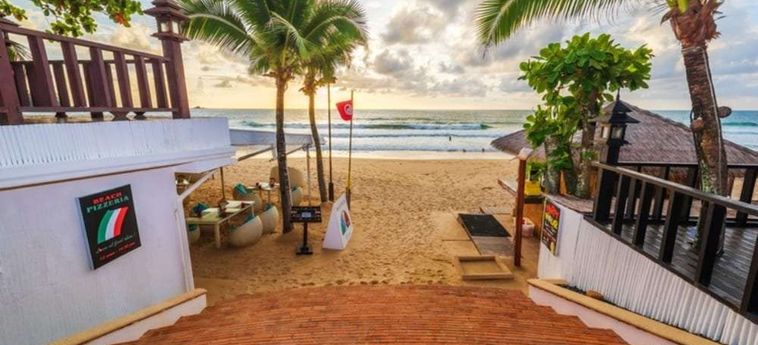 Hotel Andaman White Beach Resort Phuket : Photo 
