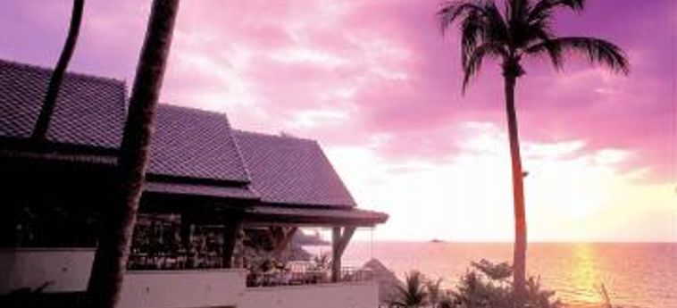 Hotel Andaman White Beach Resort:  PHUKET