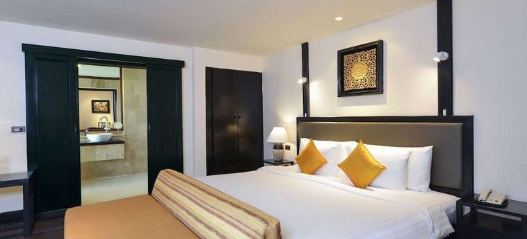 Hotel Andaman White Beach Resort Phuket: Foto 