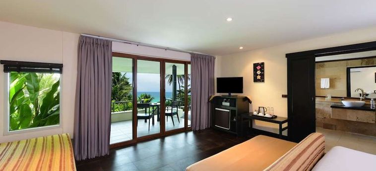 Hotel Andaman White Beach Resort Phuket: Foto 