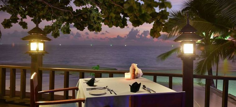 Hotel Andaman White Beach Resort Phuket: Foto 
