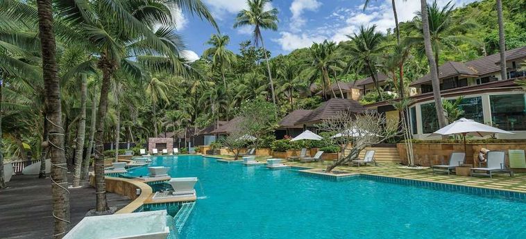 Hotel Andaman White Beach Resort:  PHUKET