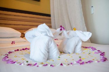 Hotel Andaman White Beach Resort Phuket: Photo 