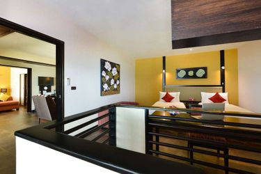 Hotel Andaman White Beach Resort Phuket: Photo 