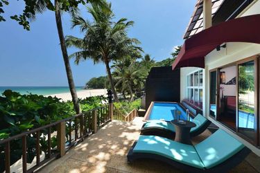 Hotel Andaman White Beach Resort Phuket: Photo 
