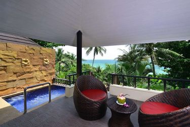 Hotel Andaman White Beach Resort Phuket: Photo 
