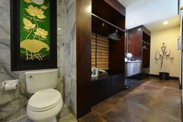 Hotel Andaman White Beach Resort Phuket: Photo 