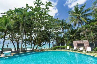 Hotel Andaman White Beach Resort Phuket: Photo 