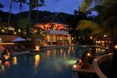 Hotel Andaman White Beach Resort Phuket: Photo 