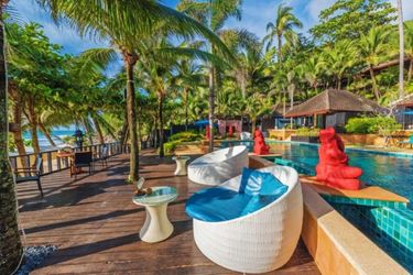 Hotel Andaman White Beach Resort Phuket: Photo 