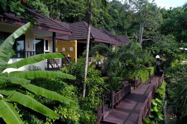 Hotel Andaman White Beach Resort Phuket: Photo 