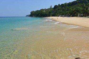 Hotel Andaman White Beach Resort Phuket: Photo 