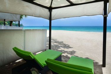 Hotel Andaman White Beach Resort Phuket: Photo 