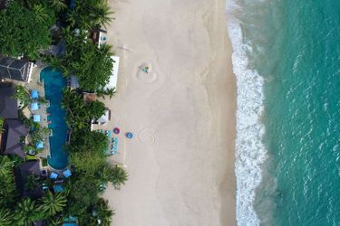 Hotel Andaman White Beach Resort Phuket: Photo 
