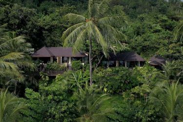 Hotel Andaman White Beach Resort Phuket: Photo 