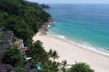 Hotel Andaman White Beach Resort Phuket: Photo 