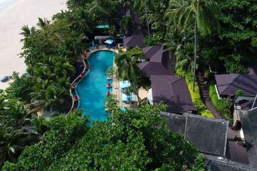 Hotel Andaman White Beach Resort Phuket: Photo 