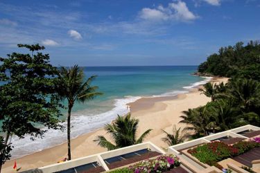 Hotel Andaman White Beach Resort Phuket: Photo 