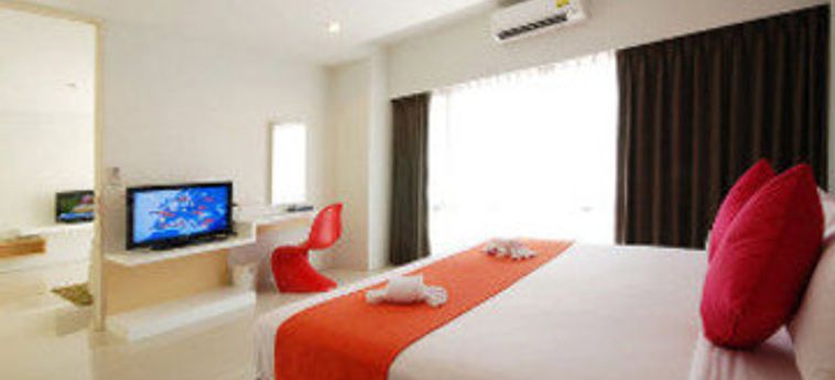 Hotel The Lantern Resort Patong:  PHUKET