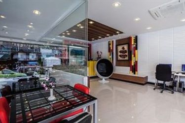 Hotel Patong Platinums:  PHUKET