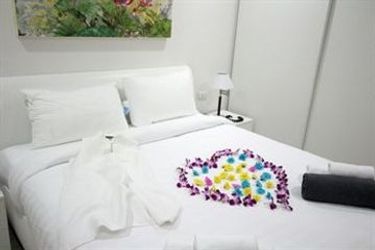 Hotel Karon Butterfly Condominium:  PHUKET